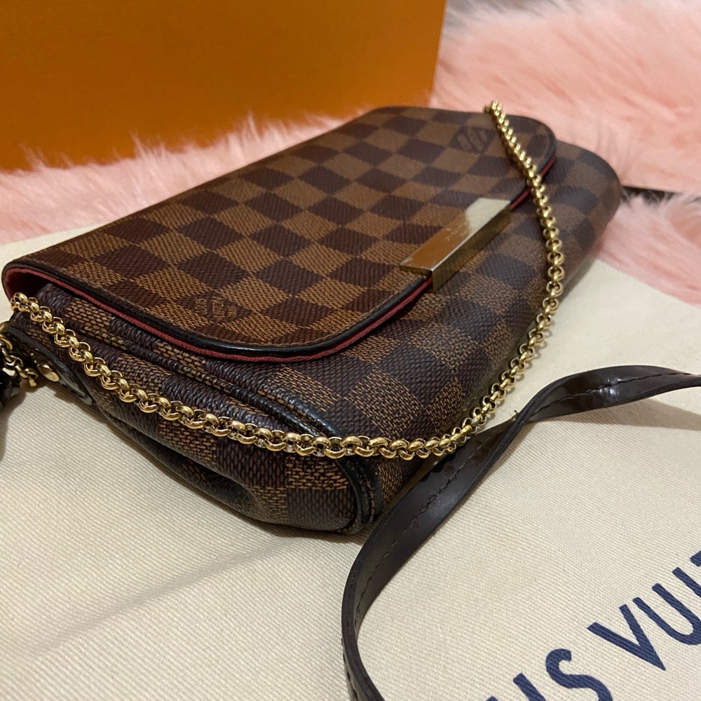 Lv - Picture 3 of 13